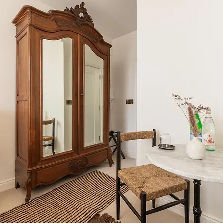 Värdshus Number 59 *